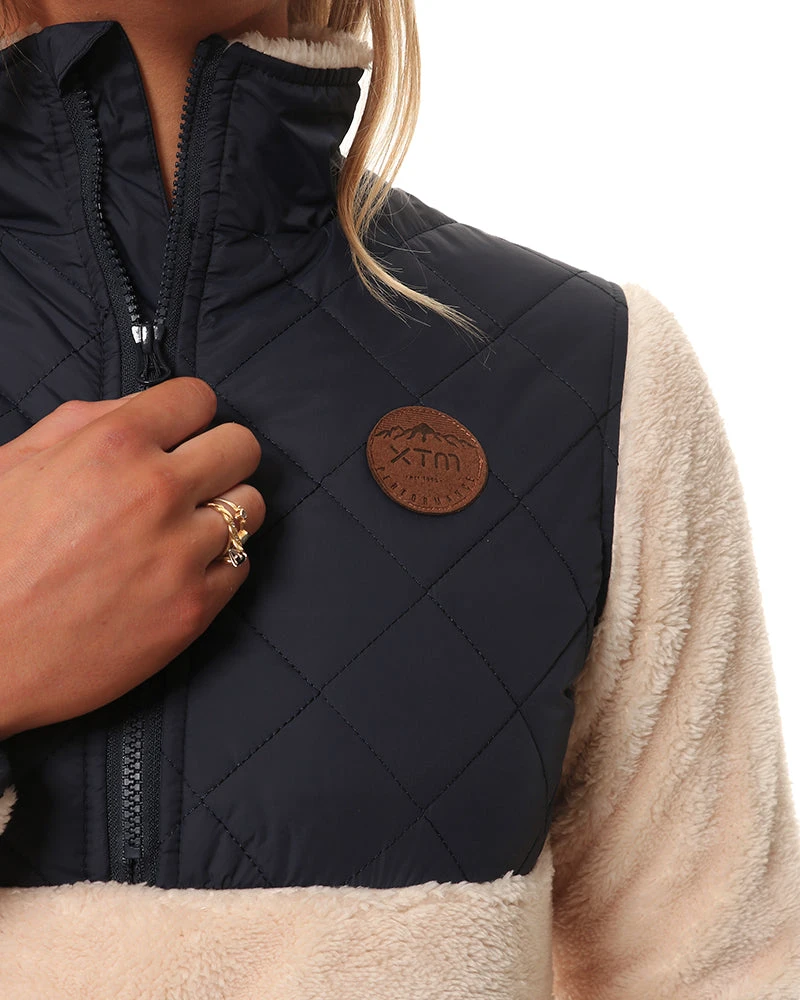 Basecamp Ladies Sherpa Fleece Jacket 6 Basecamp Ladies Sherpa Fleece Jacket - Image 4